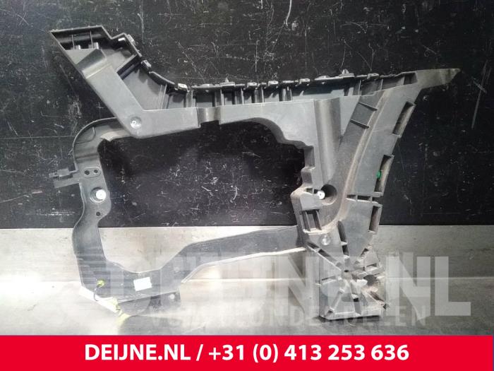 Volvo V90 Bumpersteun rechts-achter O17093