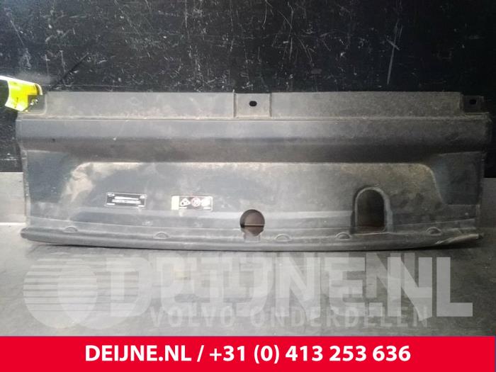 Volvo V90 Abdeckplatte sonstige O17107