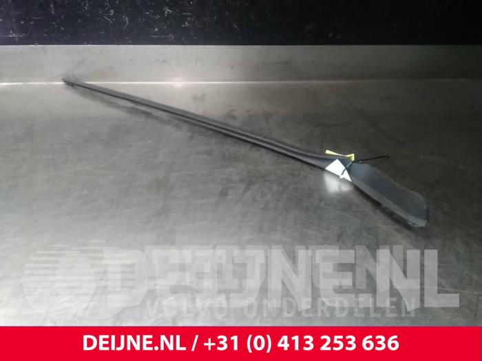 Volvo V90 Windschutzscheibe blende O17118