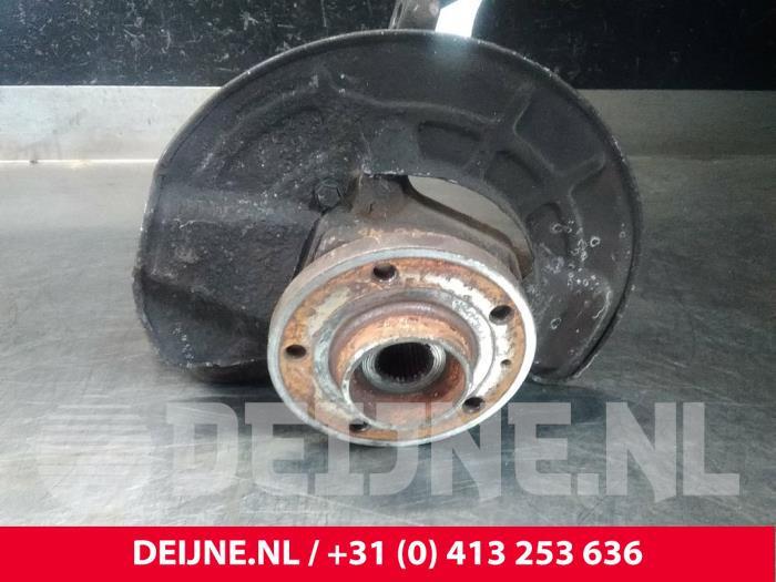 Volvo V70/S70 Achsschenkel rechts vorne O17171