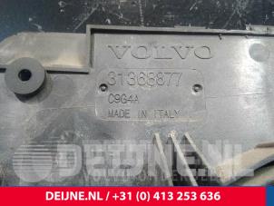 Volvo V40 Kühlgebläse O17184 foto 2