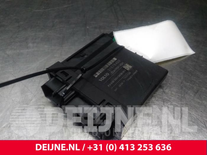 Volvo V90 Centrale Deurvergrendelings Module O17213
