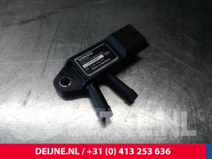 Gebruikte Roetfilter sensor Volvo V90 II (PW) 2.0 D4 16V Prijs € 30,00 Margeregeling aangeboden door van Deijne Onderdelen Uden B.V.