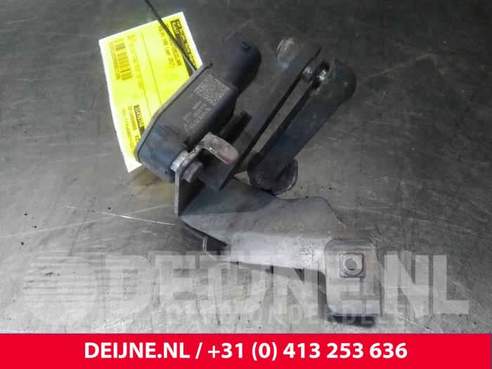 Volvo V90 Xenon Höhenregler O17298