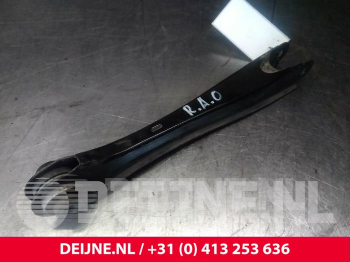 Volvo V90 Querlenker unten rechts hinten O17299