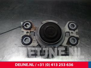 Volvo S60 Motorlager O17532 foto 2
