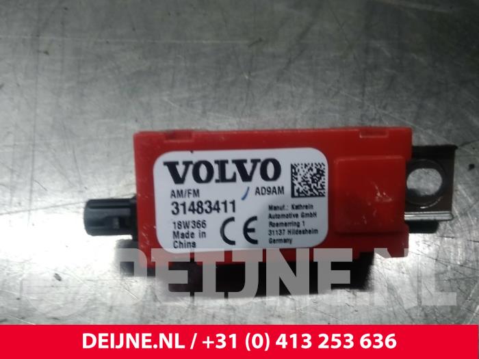 Volvo V60 Antennenverstärker O17597