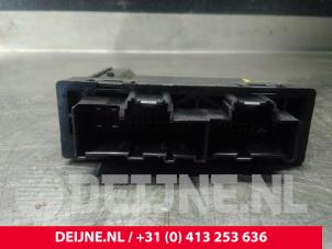 Volvo V60 Centrale Deurvergrendelings Module O17604 foto 3