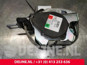 Volvo V60 Rear seatbelt, right O17611 photo 2