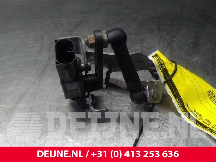 Volvo V60 Xenon Höhenregler O17615