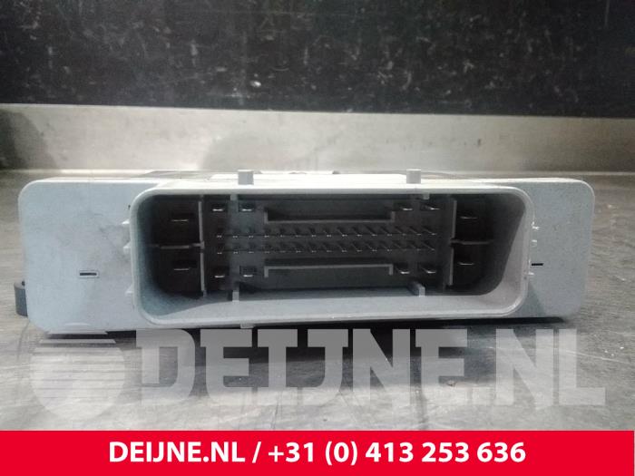 Gebruikte Adblue Computer Volvo V60 II (ZW) 2.0 D4 16V Prijs € 175,00 Margeregeling aangeboden door van Deijne Onderdelen Uden B.V.