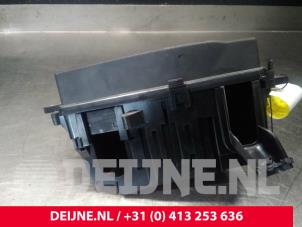 Volvo V60 Zekeringkast O17627 foto 2
