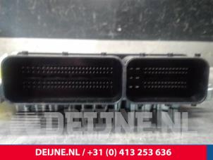 Volvo C70 Engine management computer O17757 photo 3