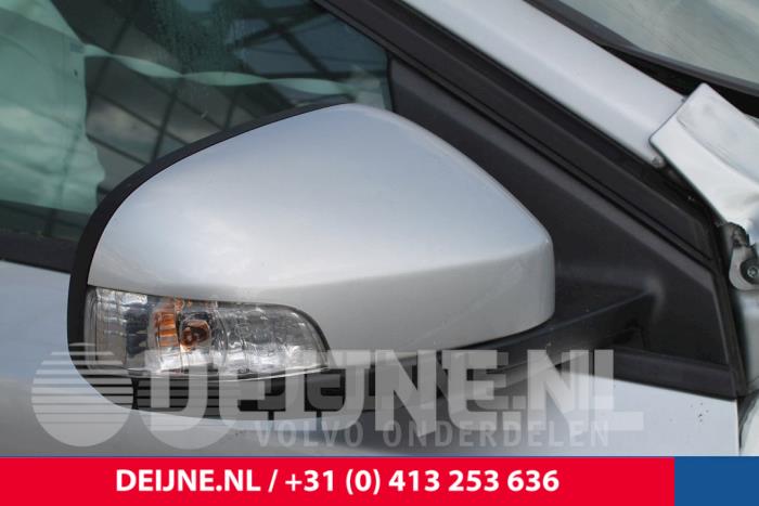 Volvo V40 Buitenspiegel rechts O17828