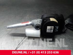 Volvo S60 Sicherheitsgurt Mitte hinten O17893 foto 2