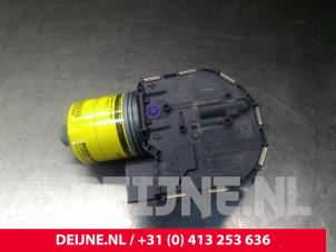 Volvo V40 Scheibenwischermotor vorne O18040 foto 2
