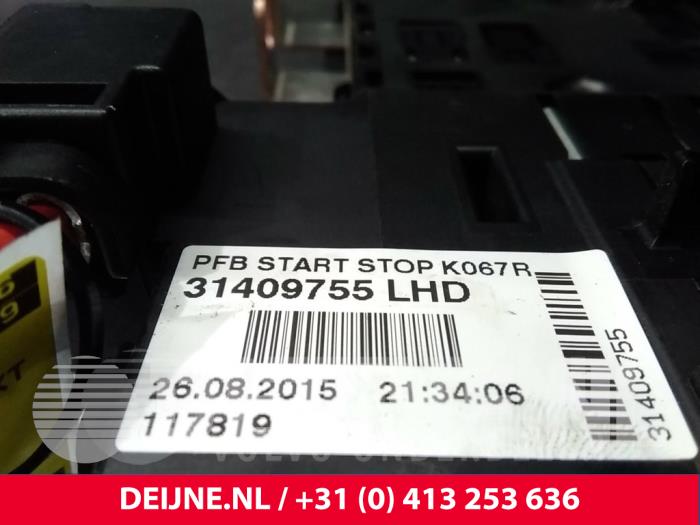 Start/Stop computer van een Volvo V70 (BW) 2.4 D5 20V AWD 2016