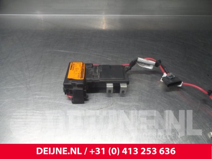 Gebruikte Start/Stop computer Volvo S60 II (FS) 2.0 D3 20V Prijs € 40,00 Margeregeling aangeboden door van Deijne Onderdelen Uden B.V.