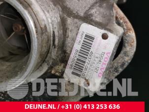 Motor van een Volvo C70 (NC) 2.0 T 20V 2004