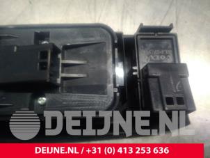 Volvo V40 Electric window switch O18644 photo 2