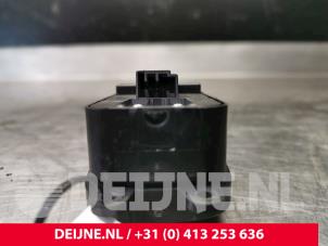 Volvo C30 Electric window switch O18787 photo 3