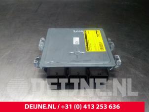 Volvo V40 Engine management computer O18837 photo 2
