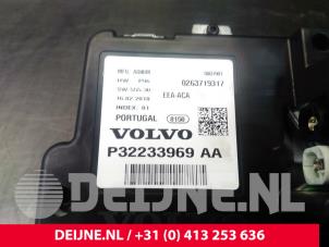 Volvo XC90 Tacho - Kombiinstrument KM O18958 foto 3