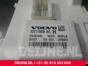 Volvo XC90 Comfort Module O19036 foto 3
