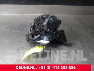 Gebruikte Vacuumpomp (Benzine) Volvo XC90 II 2.0 T8 16V Twin Engine AWD Prijs € 250,00 Margeregeling aangeboden door van Deijne Onderdelen Uden B.V.