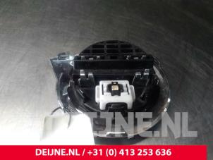 Volvo XC90 Emblem O19105 foto 2