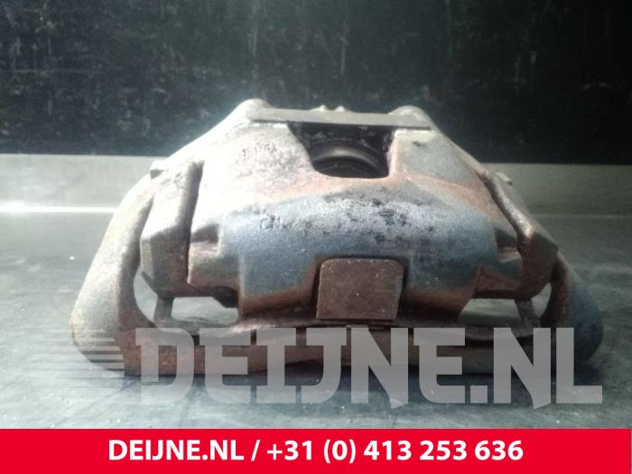 Volvo V40 Remklauw (Tang) links-voor O19274