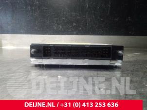 Volvo S60 Engine management computer O19692 photo 3