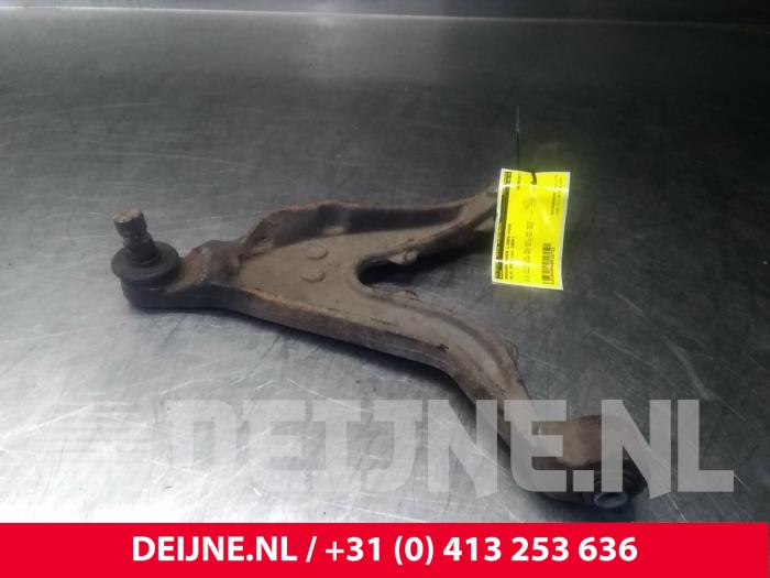 Volvo 850 Querlenker unten links vorne O19722