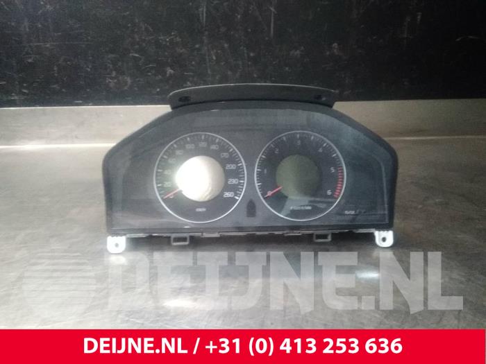 Volvo V70 Kilometerteller KM O19920