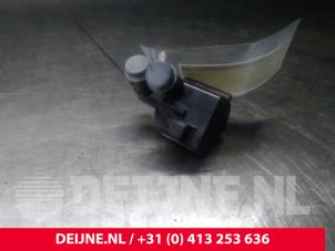 Volvo V60 Extra waterpomp O20054 foto 2