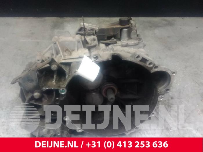 Volvo V70 Versnellingsbak O20095