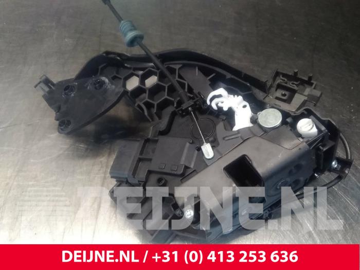 Volvo V50 Deurslot Mechaniek 4Deurs rechts-achter O20243