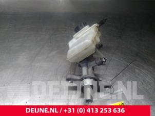 Volvo V40 Master cylinder O20268 photo 2