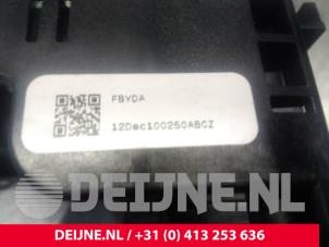 Volvo V40 Steering column module O20329 photo 3