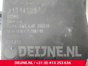 Volvo V70 PDC Module O20366 photo 2