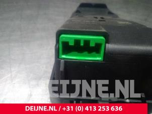 Volvo S80 Bremsassistent Sensor O20382 foto 2