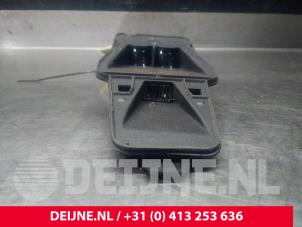 Gebruikte Sensor Remassistent Volvo XC70 (BZ) 2.4 D5 20V 215 AWD Autom. Prijs € 32,50 Margeregeling aangeboden door van Deijne Onderdelen Uden B.V.