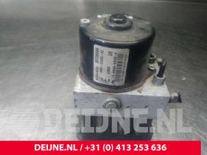 Volvo V50 ABS Pomp O20426 foto 3