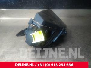 Volvo XC90 Fuse box O20533 photo 3