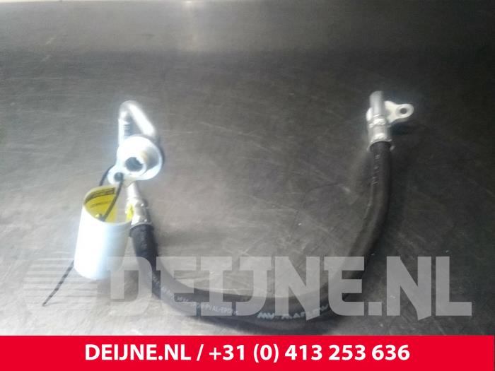Volvo XC90 Air conditioning line O20534