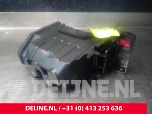 Volvo XC90 Batterieträger O20541 foto 2