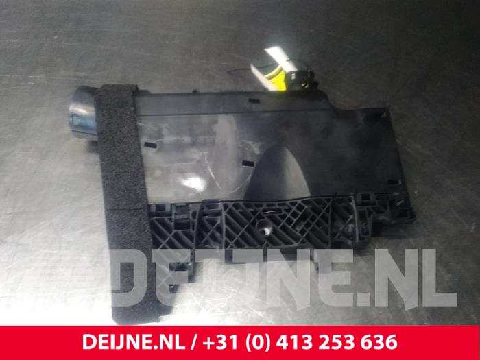 Volvo XC90 Sicherungskasten O20543