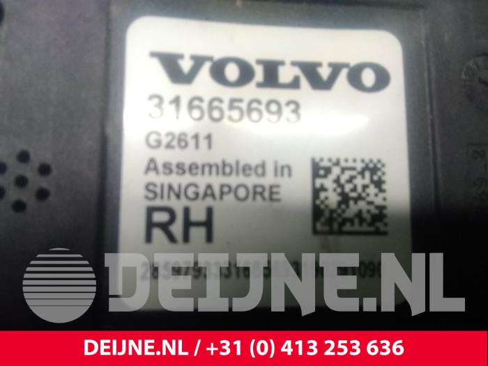 Module (diversen) van een Volvo XC90 II 2.0 D5 16V AWD 2019