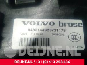 Volvo XC90 Ruitmechaniek 4Deurs rechts-voor O20772 foto 2