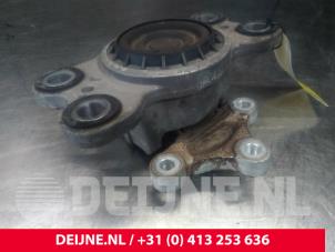 Gebruikte Motorrubber Volvo V60 I (FW/GW) 1.6 DRIVe Prijs € 25,00 Margeregeling aangeboden door van Deijne Onderdelen Uden B.V.